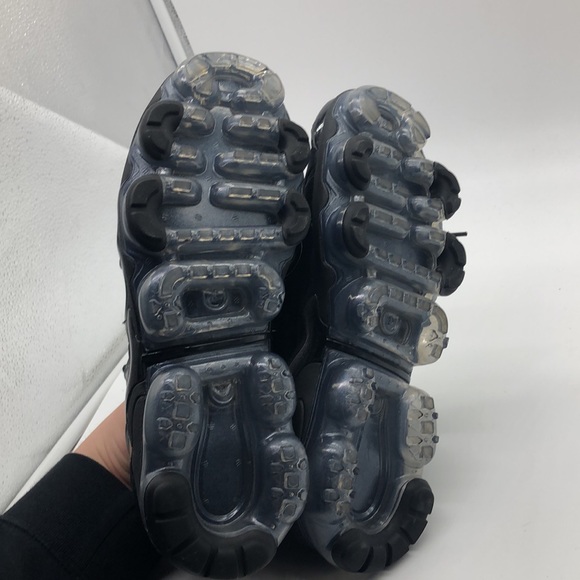 Nike Women’s Air Vapormax Plus DH1063-001 Black Running Sneaker USED Size 7.5 - Picture 6 of 12